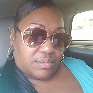 Meet your Posher, Edrina